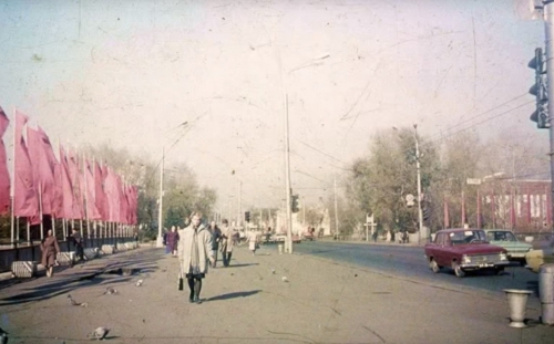 Томск 1987-91: 17 цветных цветных фото